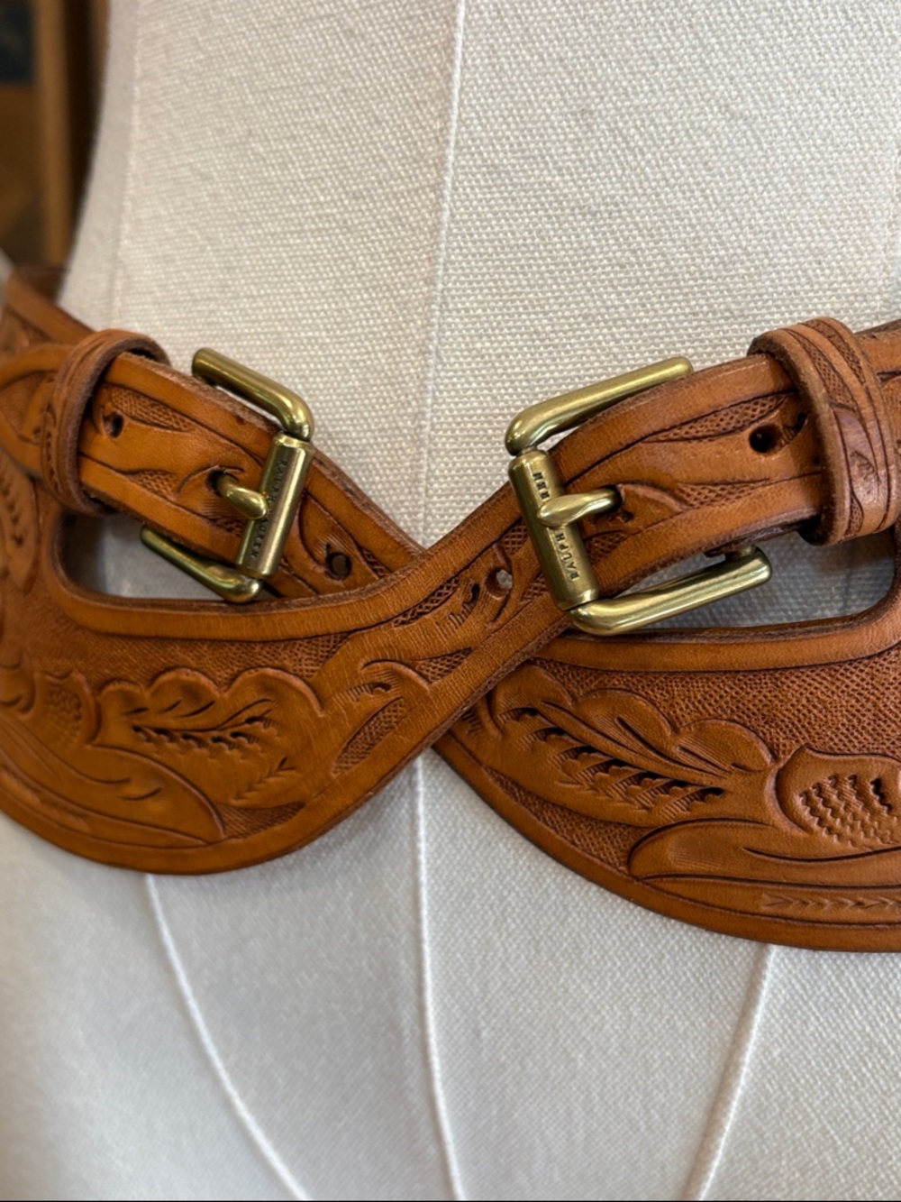 Vintage Ralph Lauren Brown Tooled Leather Cross Double Buckle Belt size Medium - Picture 3 of 16
